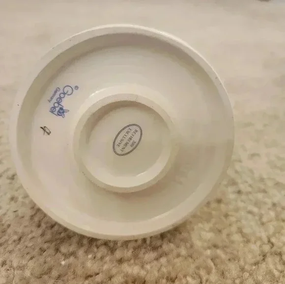 MJ Hummel 2001 Retirement Exclusive Girl Sheep Limited Edition Figure 36113 5" - Picture 5 of 6